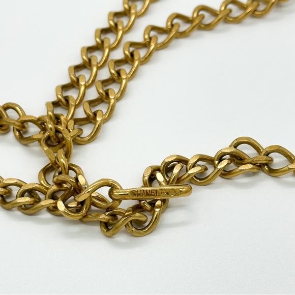 CHANEL Classic Chain Belt - 1982 - Picture 4 of 6